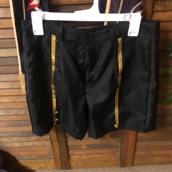 This is a Hu tao cosplay from Genshin impact - Picture 2 of 5